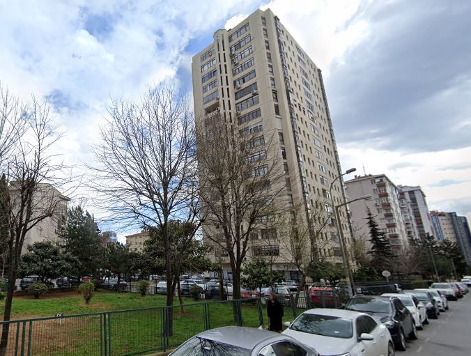 KOZYATAĞI STFA KONUTLARINDA DENİZ GÖREN 130 M2 NET 3+1