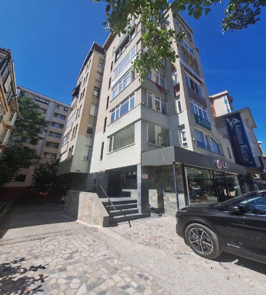 SUADİYE AYŞEKADINDA SATILIK 200M2 TERASLI DUBLEKS ÇEVİK EMLAKTAN