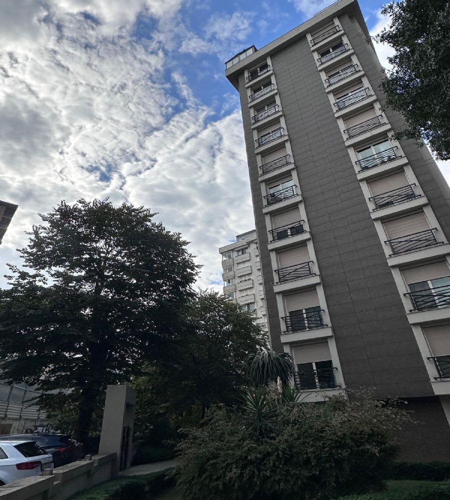 Çevikten Şaşkında Bağdata Çok Yakın Satılık 160m2